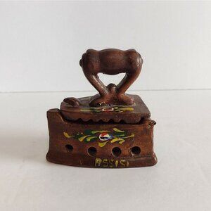 Vtg Deruta Italian Pottery Handpainted Floral Iron Figurine Hinged Lid Signed